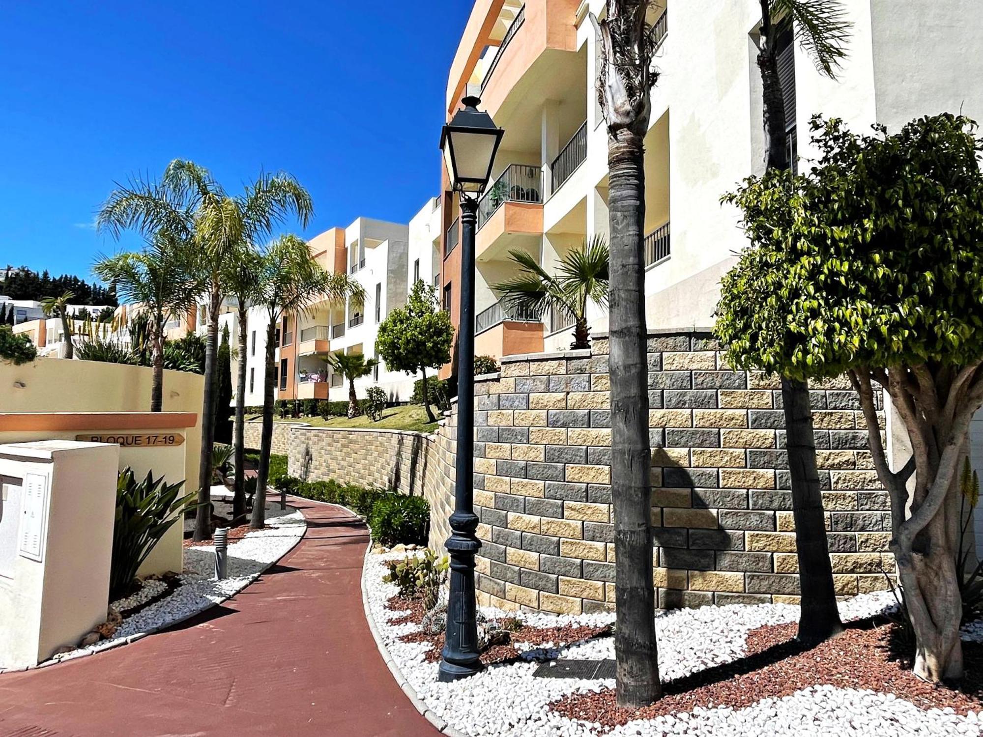 Spectacular Views - Luxury Apartment In Resort - Marbella Hills Ngoại thất bức ảnh