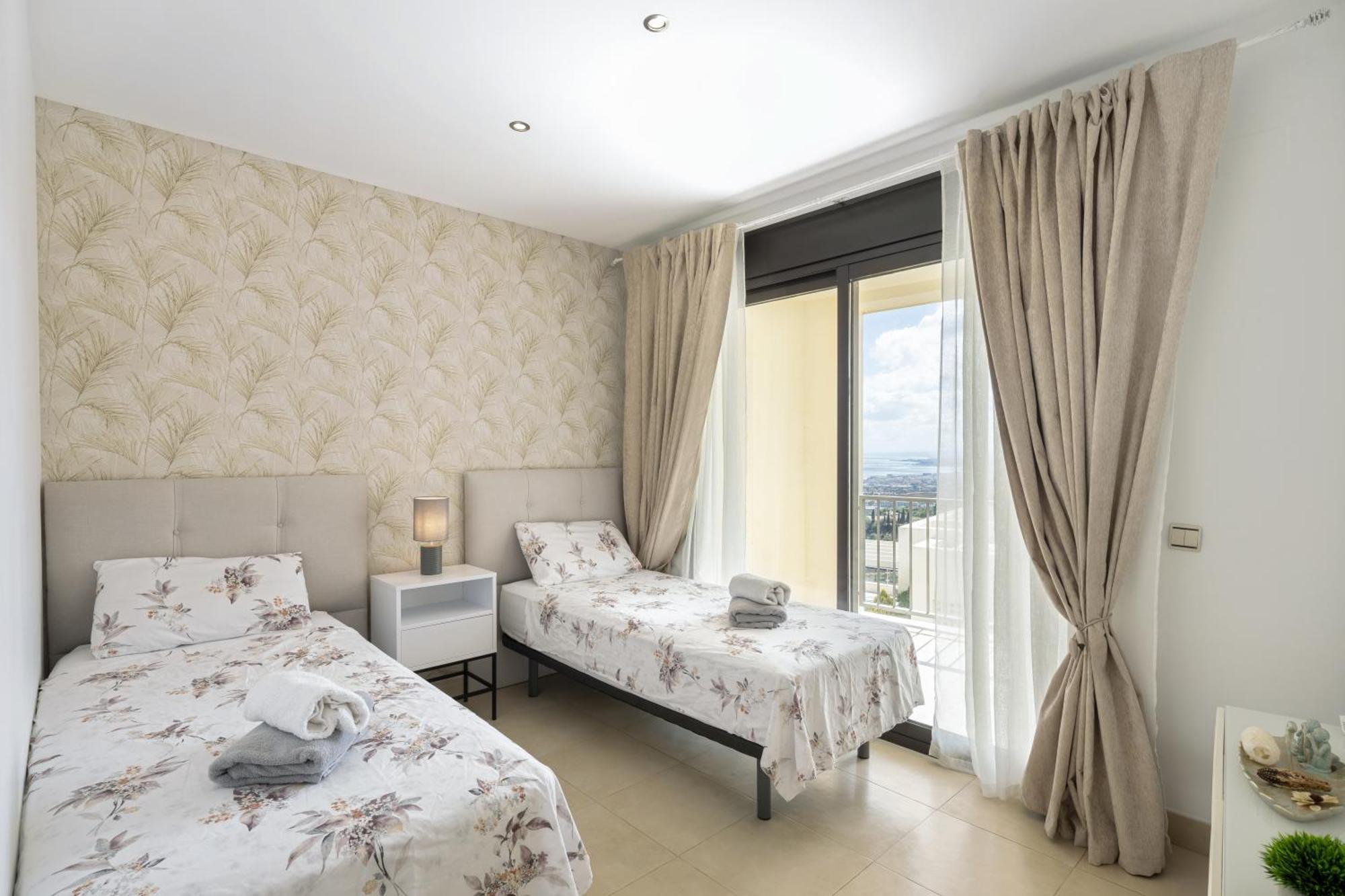 Spectacular Views - Luxury Apartment In Resort - Marbella Hills Ngoại thất bức ảnh